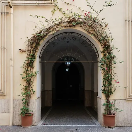 Lion Renting Colosseum *