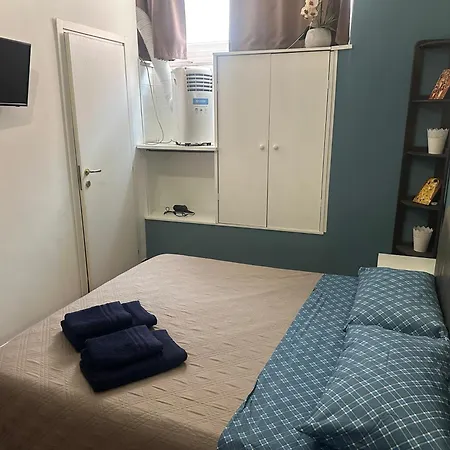 Lion Renting Colosseum Daire *