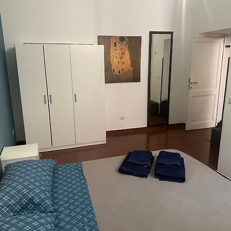 Lion Renting Colosseum *